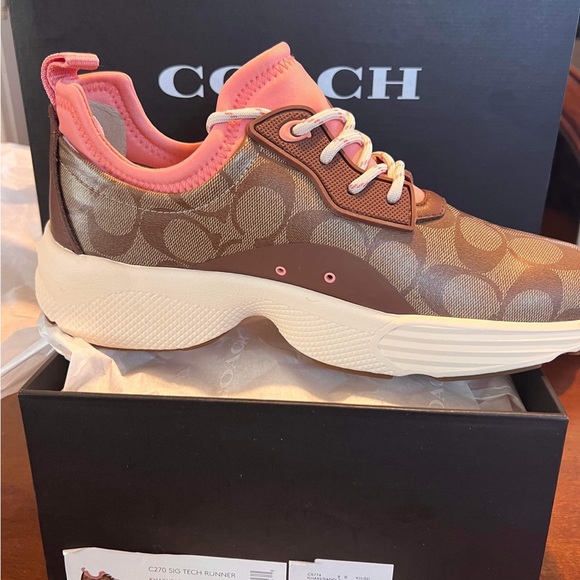 NEW COACH SHOES - Picture 4 of 4